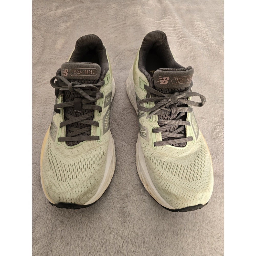 New Balance Fresh Foam 880v11 Women's Running Shoes S) 9 Mint Green Gray W880G11